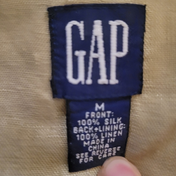 Silk pinstriped vest. Butter yellow - Picture 2 of 4